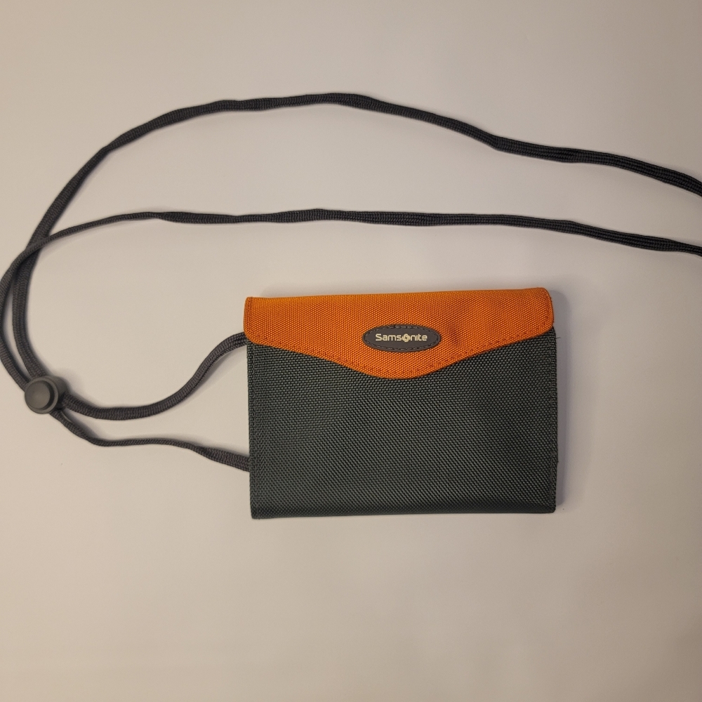 Samsonite Nylon Travel Wallet with Adjustable Wearable Strap, EUC, Orange & Grey